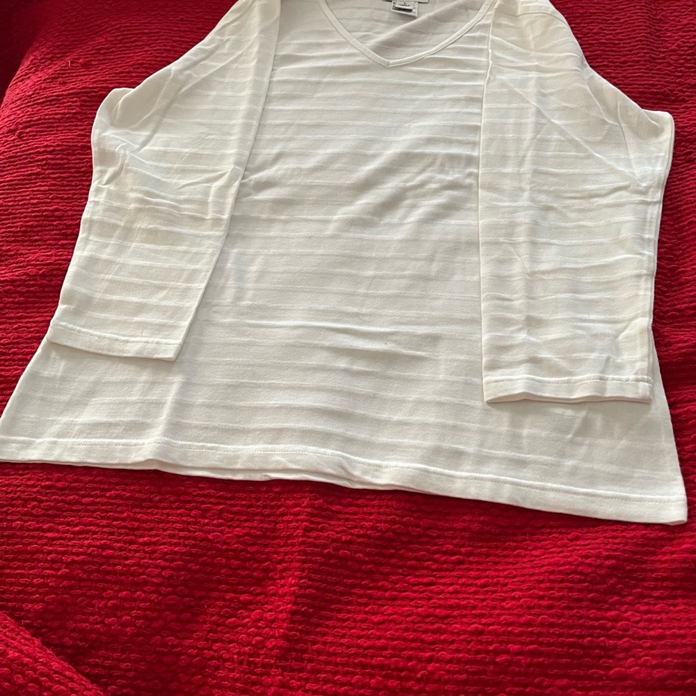 Talbots white pullover. - Picture 2 of 5